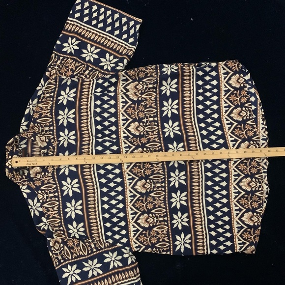 TRIBES Lt Wt Nepalese Floral Shirt - Picture 5 of 6
